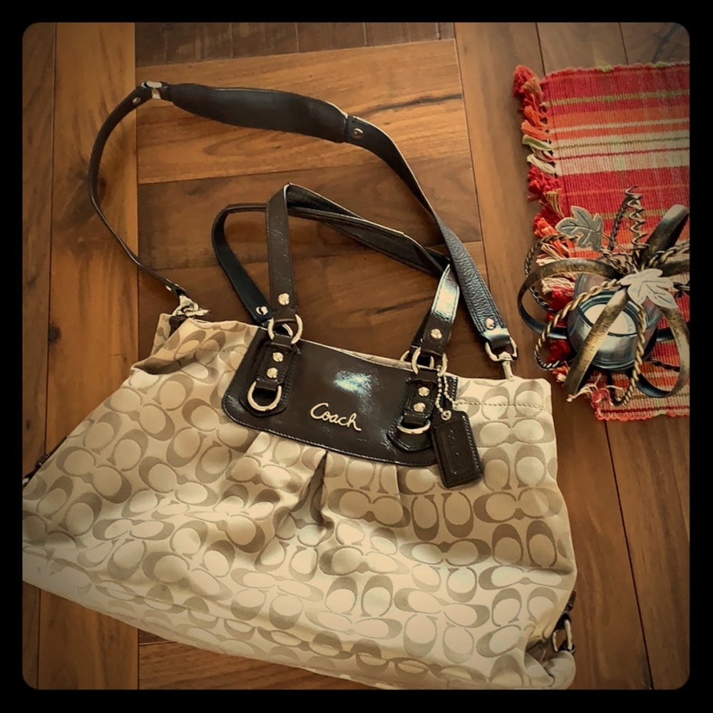 EUC Coach Handbag